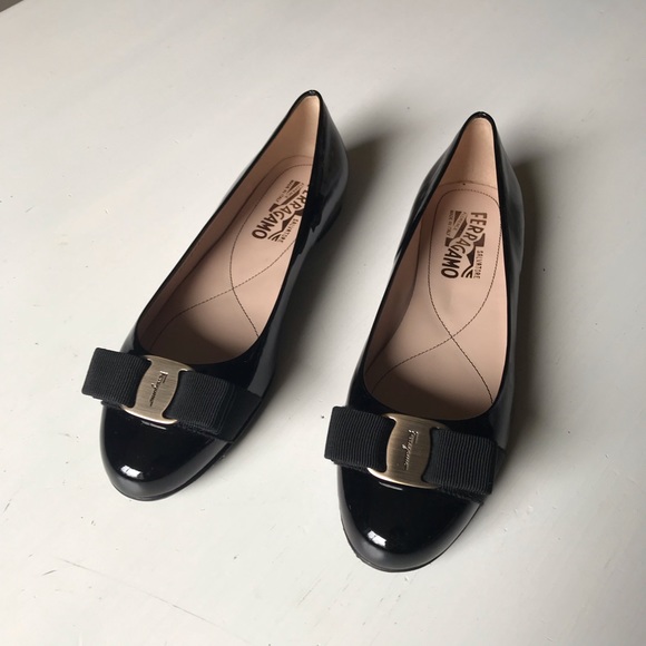 ferragamo black flats
